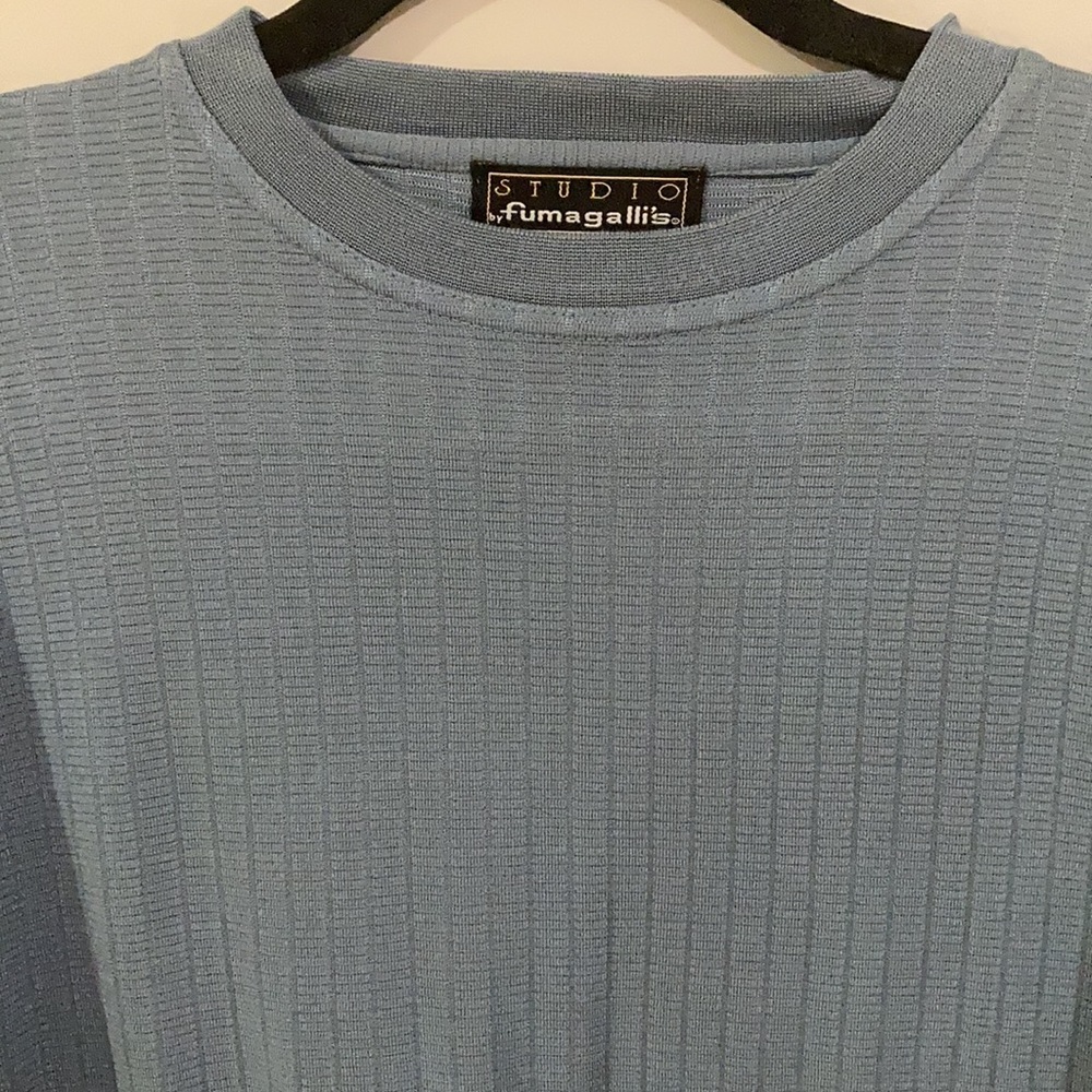 Textured tee shirt - Picture 2 of 2